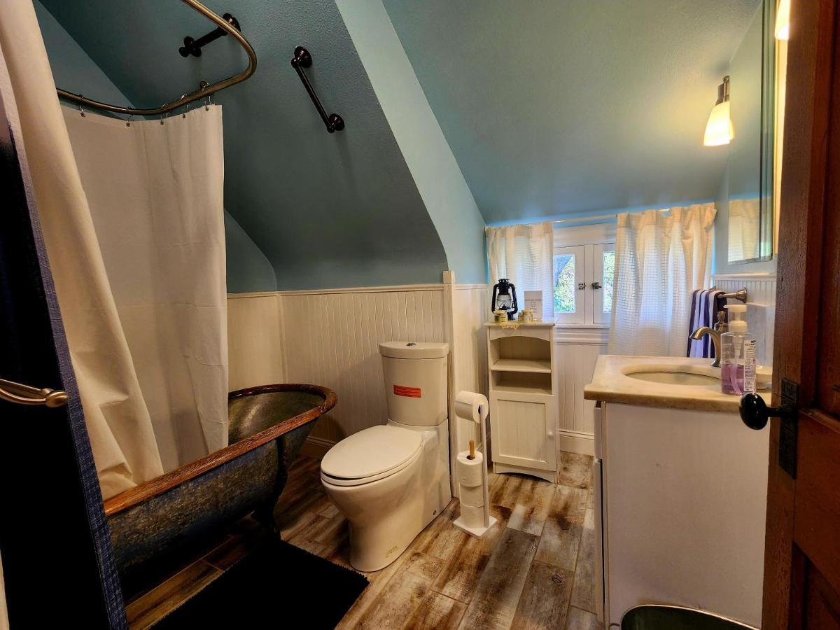 Downen House Bed & Breakfast Πουέμπλο Εξωτερικό φωτογραφία